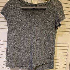 Plain gray tshirt